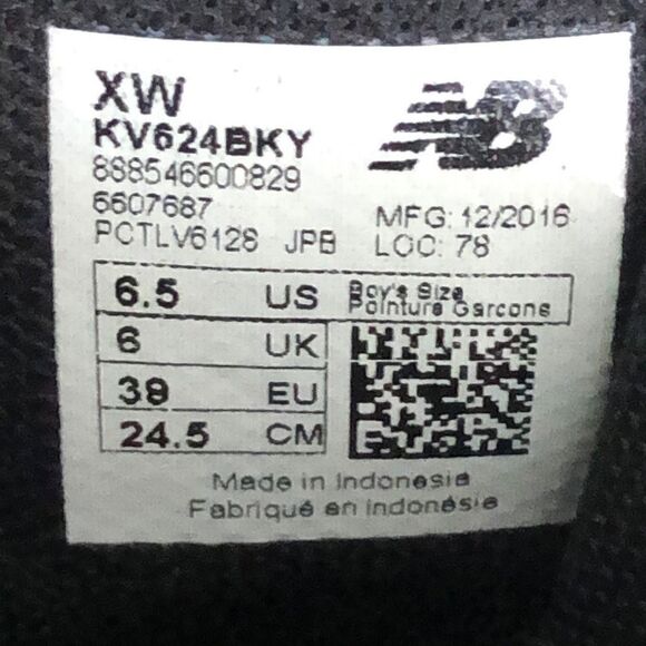 New Balance Unisex Children's 624v2 Hook & Loop Sneaker Shoes Black Size 6.5 - Picture 4 of 4